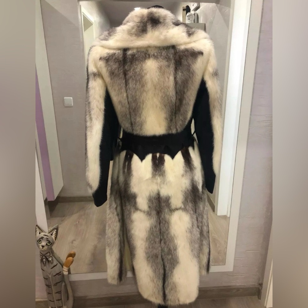 Woman Cross Mink Fur Coat. White Mink Coat With Belt - Picture 2 of 9